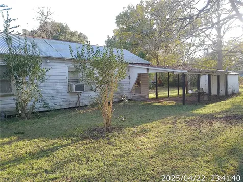 504 Camp Street Alleyton TX 78935