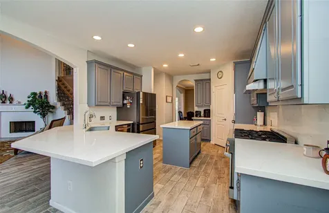 105 Hawke Bay Lane Friendswood TX 77546