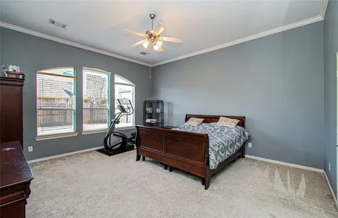 105 Hawke Bay Lane Friendswood TX 77546