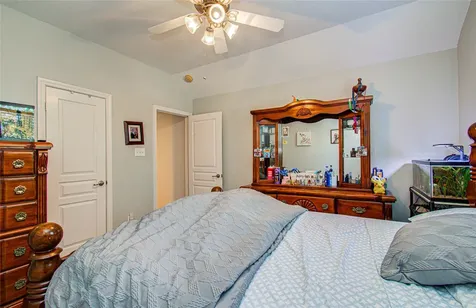 105 Hawke Bay Lane Friendswood TX 77546