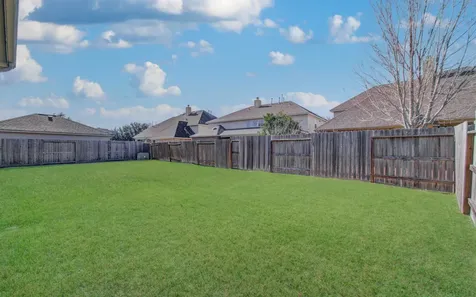 105 Hawke Bay Lane Friendswood TX 77546