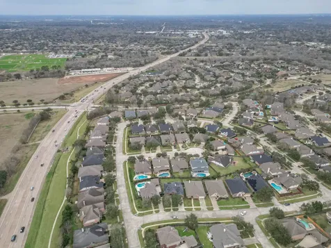 105 Hawke Bay Lane Friendswood TX 77546