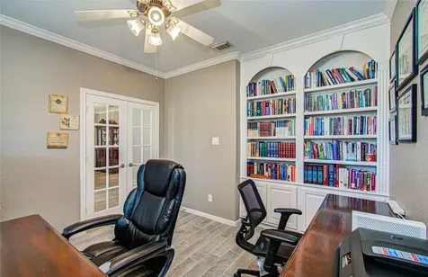 105 Hawke Bay Lane Friendswood TX 77546