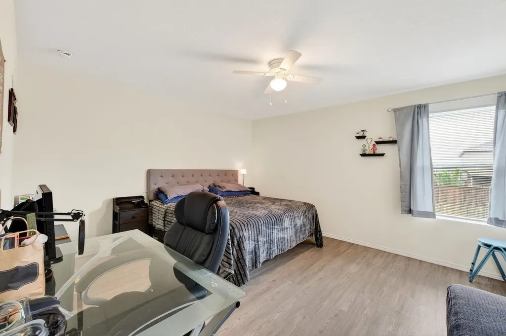 8111 Nube Medina San Antonio TX 78252