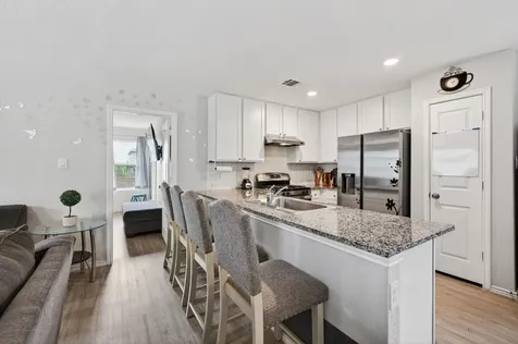 8111 Nube Medina San Antonio TX 78252
