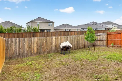 8111 Nube Medina San Antonio TX 78252
