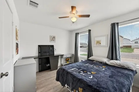 8111 Nube Medina San Antonio TX 78252