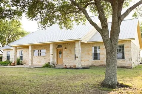 3240 Concrete Edgar Road Cuero TX 77954