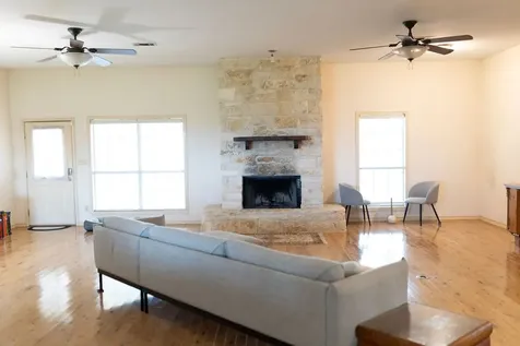 3240 Concrete Edgar Road Cuero TX 77954