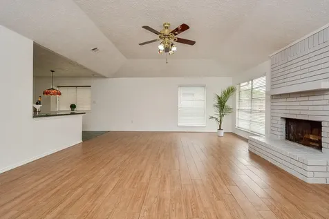 3315 Honey Creek Drive Houston TX 77082