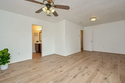 3315 Honey Creek Drive Houston TX 77082