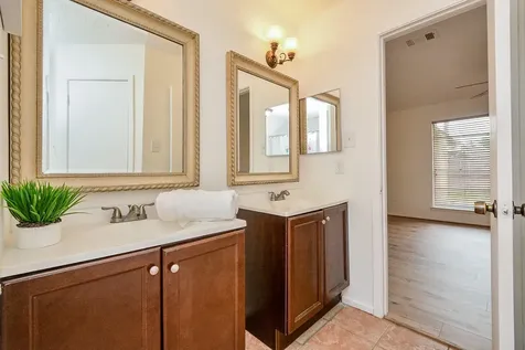 3315 Honey Creek Drive Houston TX 77082