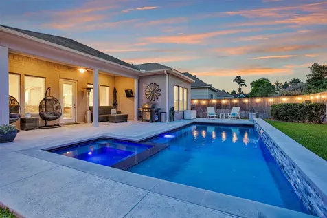 114 Pilazzo Street Montgomery TX 77316