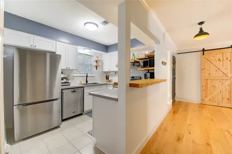 12973 Trail Hollow Dr Unit A Houston TX 77079