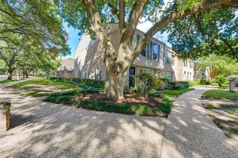12973 Trail Hollow Dr Unit A Houston TX 77079