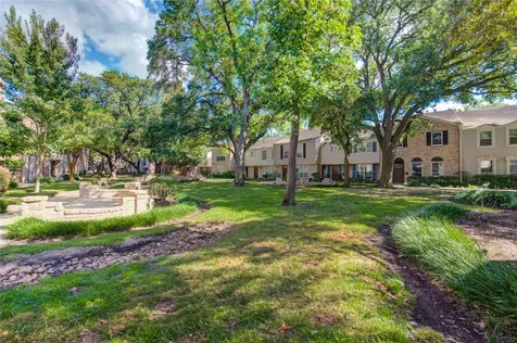 12973 Trail Hollow Dr Unit A Houston TX 77079