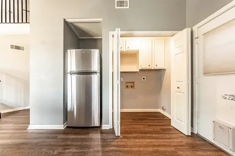 21 Hideaway Drive Friendswood TX 77546