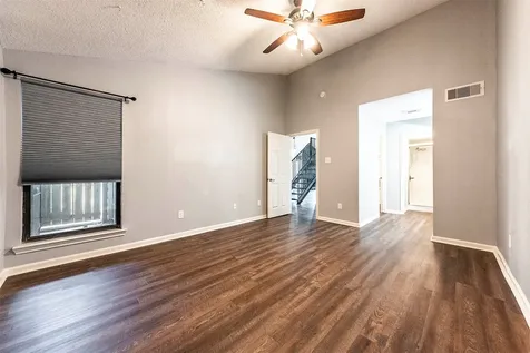 21 Hideaway Drive Friendswood TX 77546