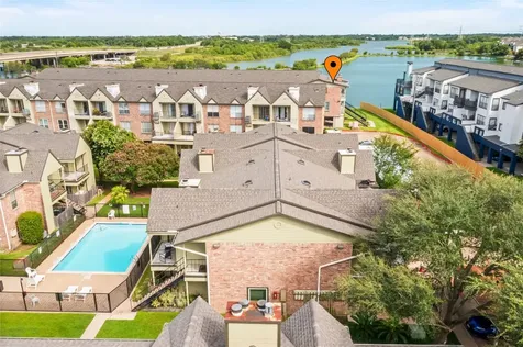 18800 Egret Bay Boulevard 119 Webster TX 77058