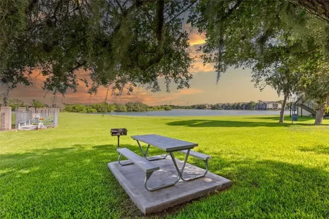 18800 Egret Bay Boulevard 119 Webster TX 77058