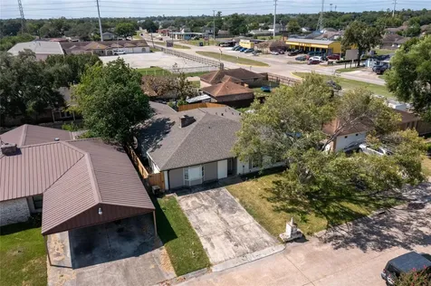 827 Dondell Street Channelview TX 77530