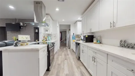 827 Dondell Street Channelview TX 77530