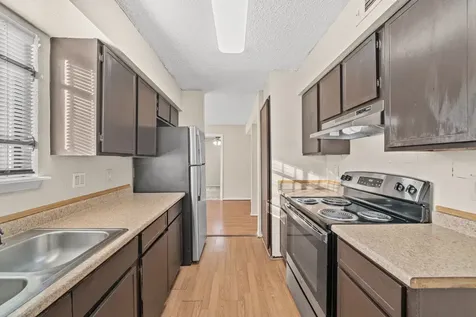 6701 Sands Point Drive 82 Houston TX 77074