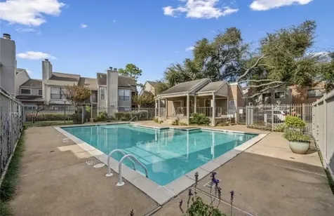 6701 Sands Point Drive 82 Houston TX 77074