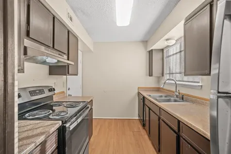 6701 Sands Point Drive 82 Houston TX 77074