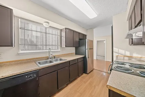 6701 Sands Point Drive 82 Houston TX 77074