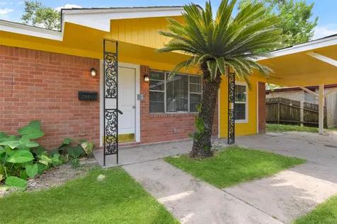 7405 Carver Avenue Texas City TX 77591
