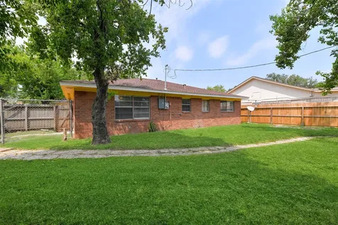 7405 Carver Avenue Texas City TX 77591