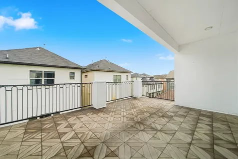 5732 Petty Street Houston TX 77007
