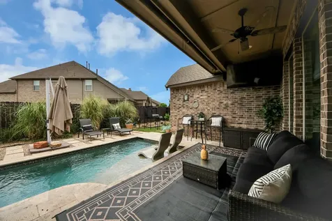 19115 Greenview Glen Drive Cypress TX 77433