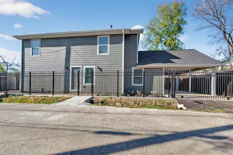 3107 Martha Street Houston TX 77026