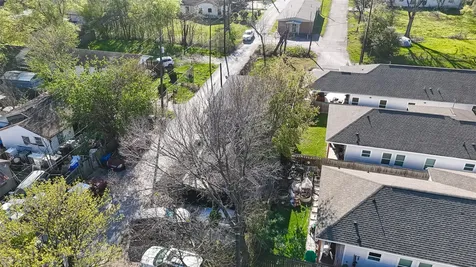 3107 Martha Street Houston TX 77026