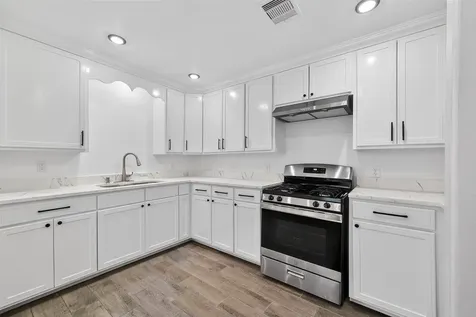 3107 Martha Street Houston TX 77026