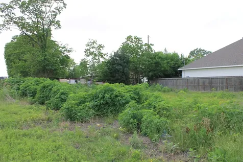 5105 Amy Street Houston TX 77028