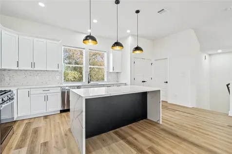 3601 Rebecca Street A Houston TX 77021