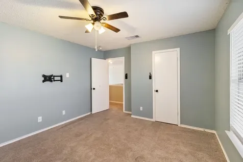 12158 Stoney Summit San Antonio TX 78247