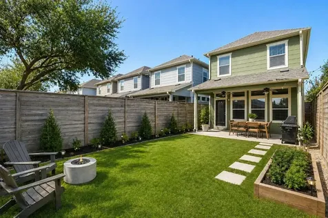 814 W 26th Street A Houston TX 77008