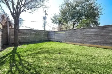 814 W 26th Street A Houston TX 77008