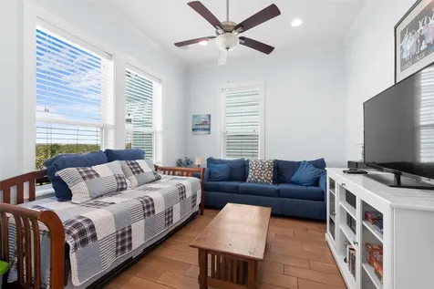 11706 Opihi Galveston TX 77554