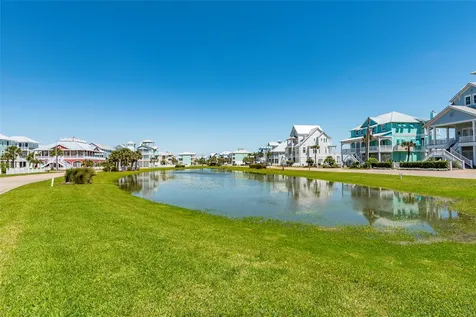 11706 Opihi Galveston TX 77554