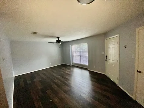 2401 Sycamore Avenue D12 Huntsville TX 77340