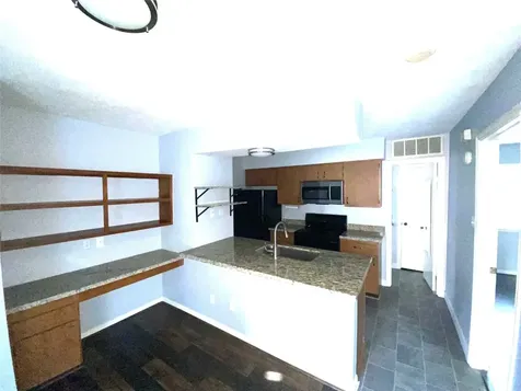 2401 Sycamore Avenue D12 Huntsville TX 77340