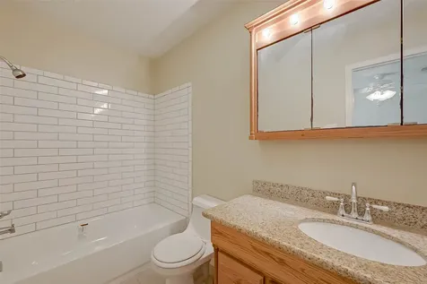 2928 Laurelridge League City TX 77573