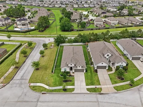 6071 Windward Falls Way Kingwood TX 77365