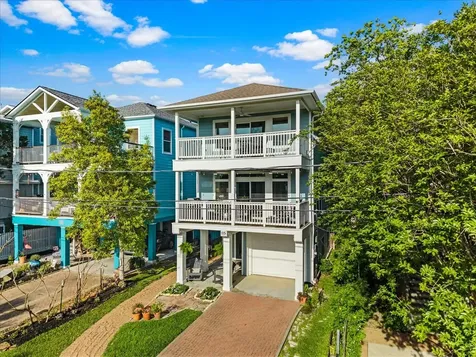 115 Pine Road Clear Lake Shores TX 77565