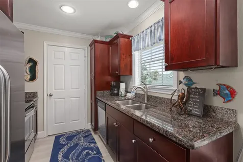 7000 Seawall Boulevard 236 Galveston TX 77551